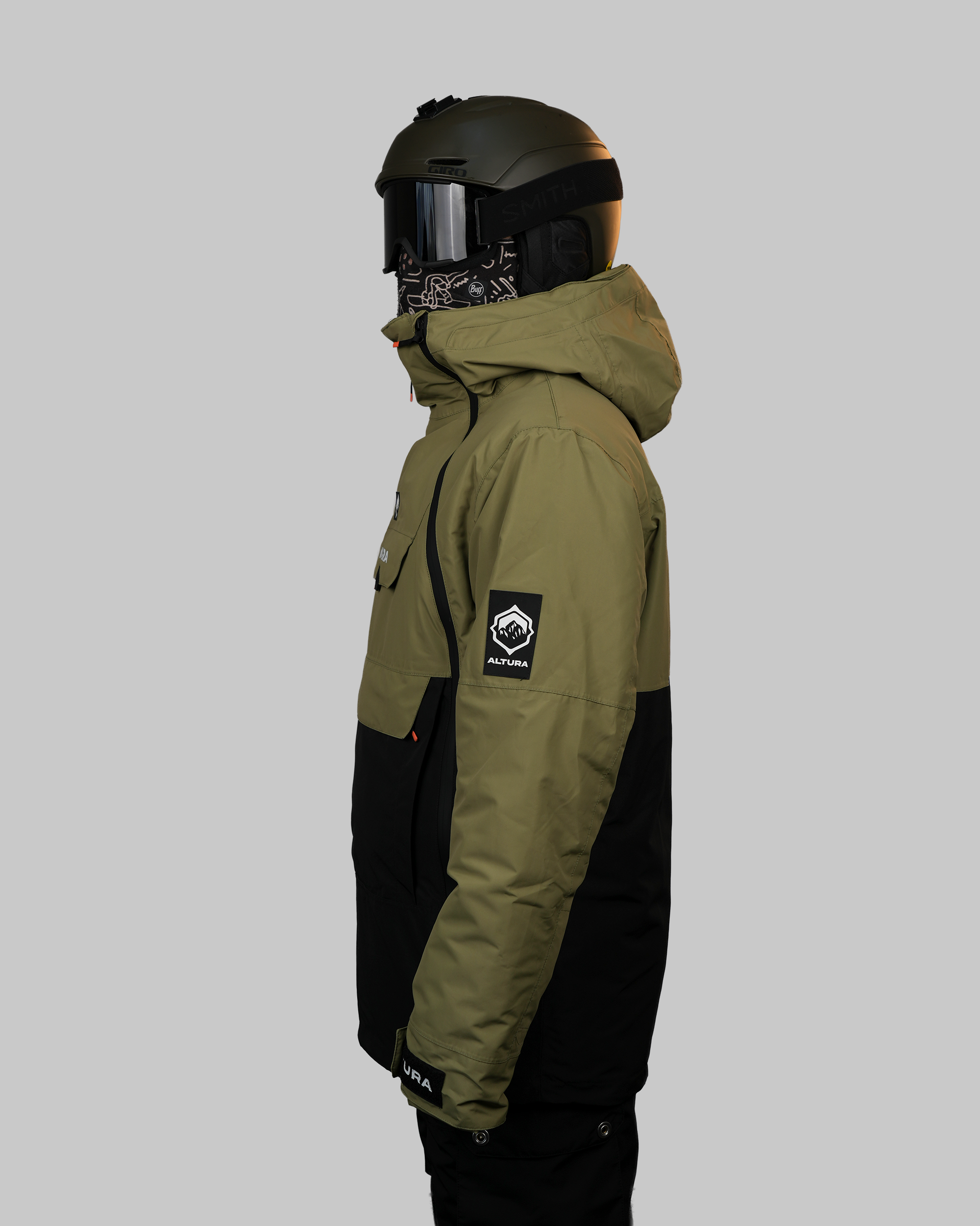 #Color_Black & Olive Green